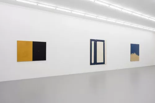 Mario Schifano, Qualcos’altro 22.01.2020 – 20.03.2020, Installation view Gió Marconi, Milan, photo: Filippo Armellin Courtesy: Gió Marconi, Milan.