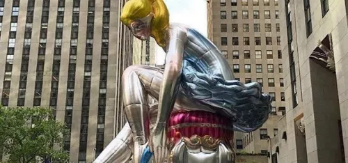 Opera di Jeff Koons.