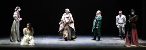 Lear, Stabile di Catania.