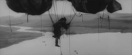 Andrej Tarkovskij, Andrej Rublev, 1966, Il volo col pallone aerostatico.
