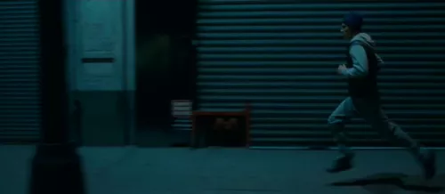 Una scena dal film Shame. In alto, nel testo: Un uomo da marciapiede; Taxi driver; Fuori orario; This must be the place.