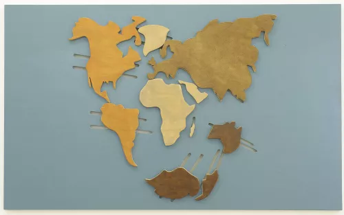 Yto Barrada, Tectonic Plate, 2010 Legno, pittura • 122 x 200 cm. Deutsche Bank Collection