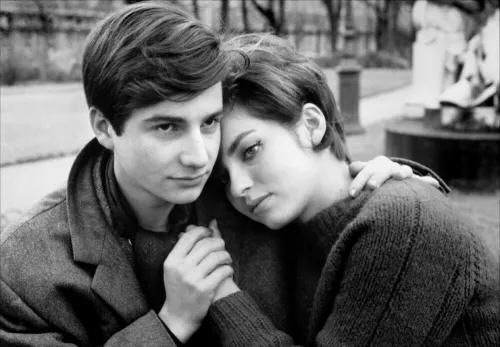 Jean Pierre Léaud e Marie-France Pisier in Antoine e Colette