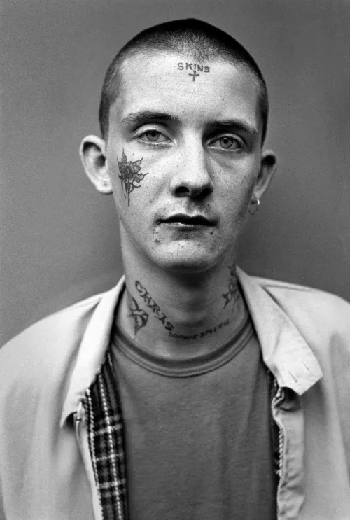 Ph Derek Ridgers.