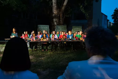Purgatorio, Coro dei vermi e delle farfalle, Teatro delle Albe, 2019, © Silvia Lelli