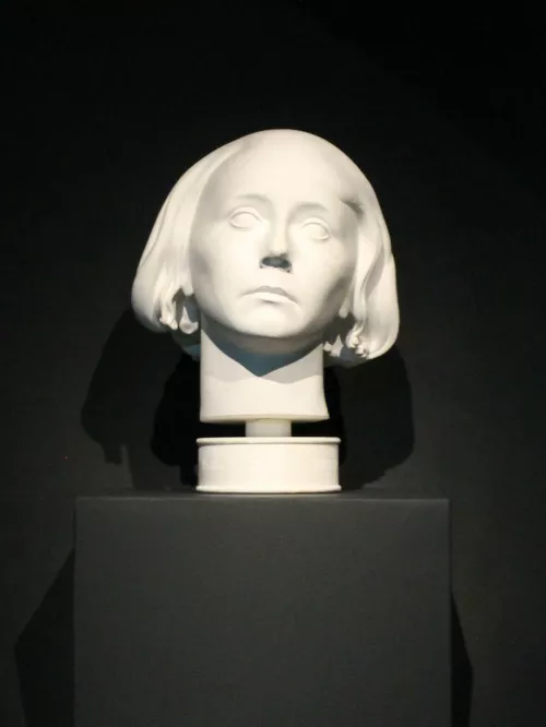 Museo del Novecento. Sala I. Adolfo Wildt, Margherita Sarfatti, 1929.