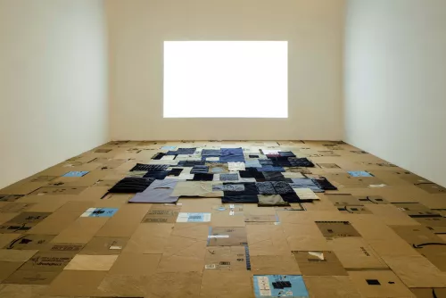 Josh Kline, Unemployment, 2016, foto di Paolo Saglia.