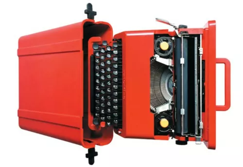 Olivetti Valentine, disegnata da Ettore Sottsass, 1968