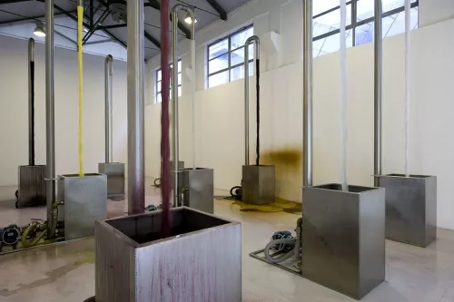 Paola Pivi, It's a cocktail party, 2008. Courtesy Galleria Massimo De Carlo. Foto di Alessandro Zambianchi