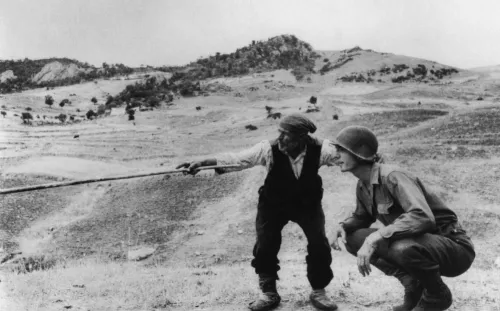 Ph Robert Capa.