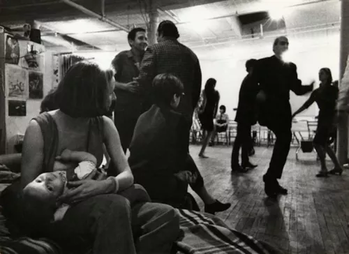 Ugo Mulas, party nello studio di Robert Rauschenberg.