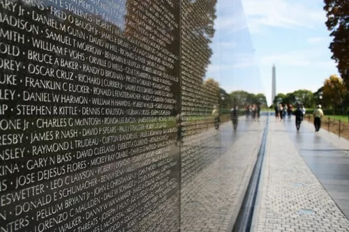 Vietnam Memorial Wall.
